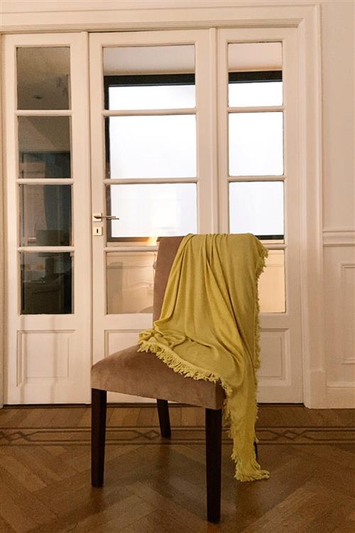 Poncho Santorini
