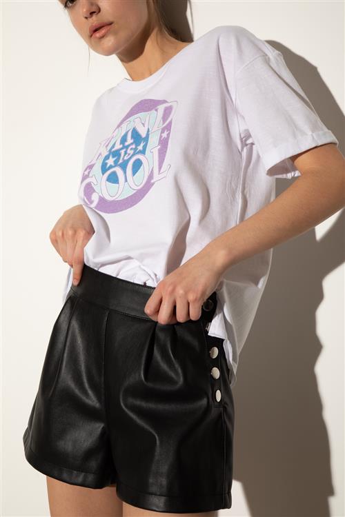Short Thais