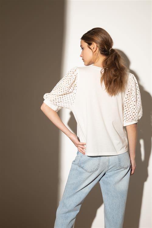 Remera Sharon