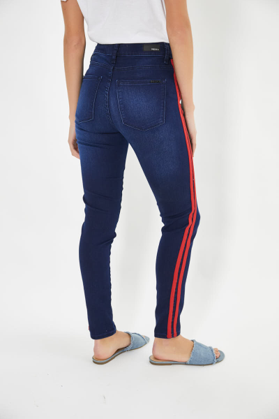 JEAN RED