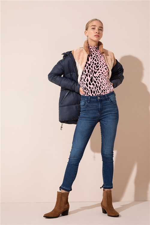 REMERA MANGO