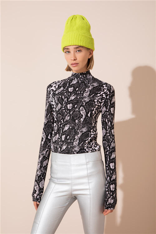 REMERA MANGO