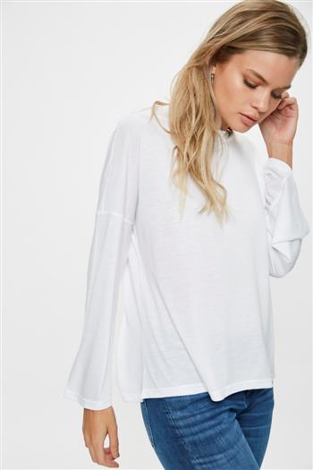 REMERA LIRIO