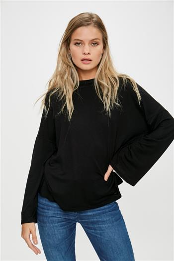 REMERA LIRIO